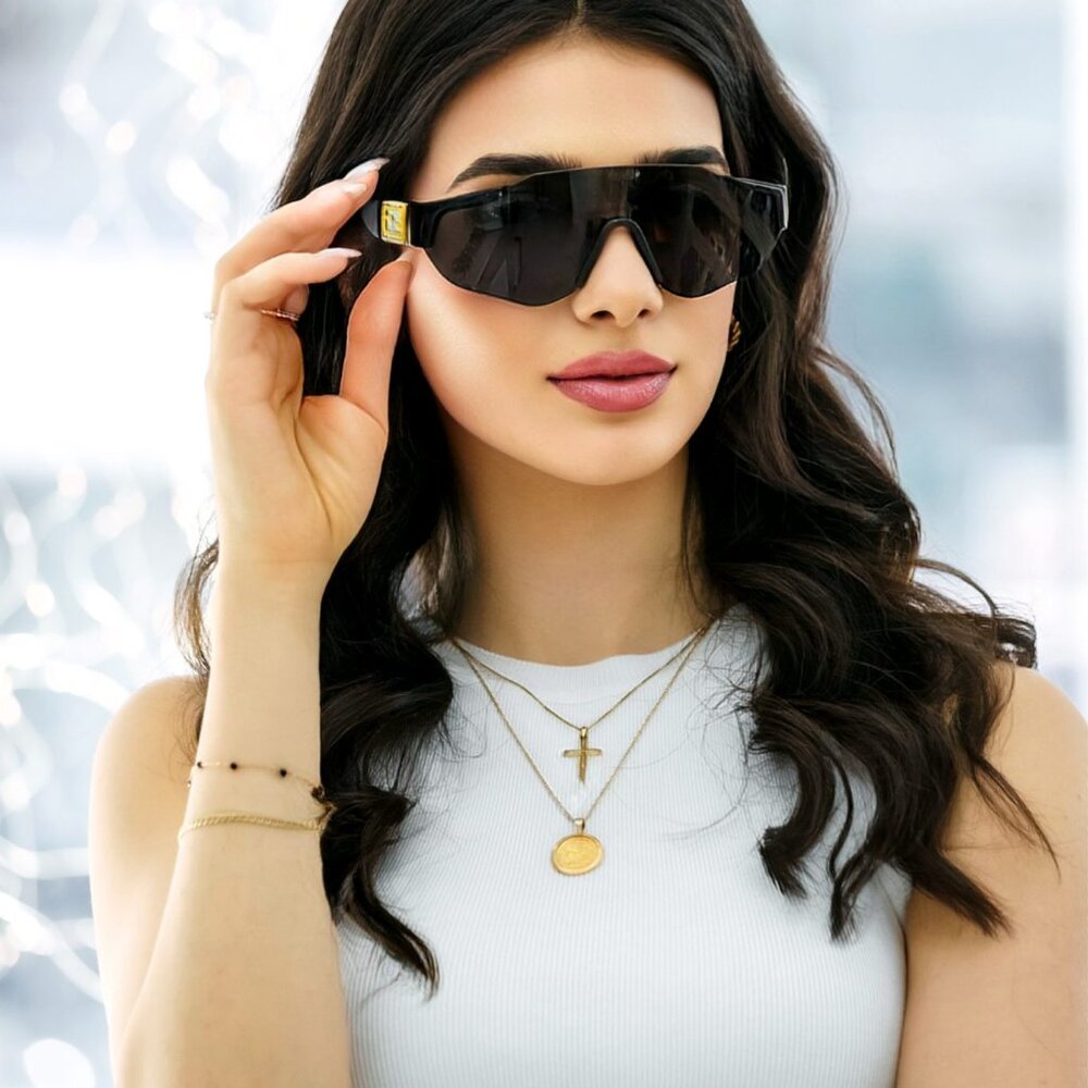 Final Price! Fendi FE40088U-Y 01A Black Grey Sunglasses - Picture 6 of 14
